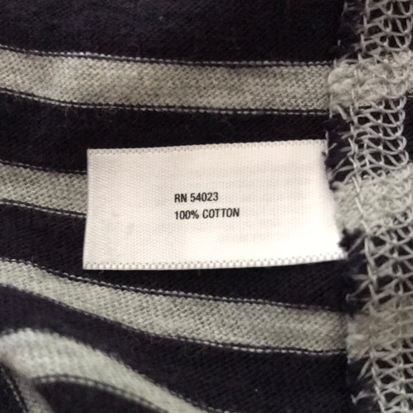 Bundle 3 for $10 Gap dark blue and gray striped shirt in EUC size L - Picture 5 of 8
